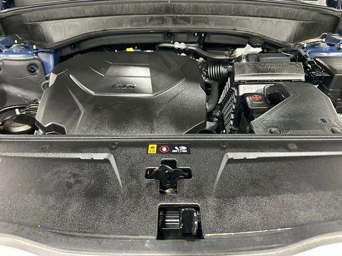 Used 2025 Kia Telluride S image 69