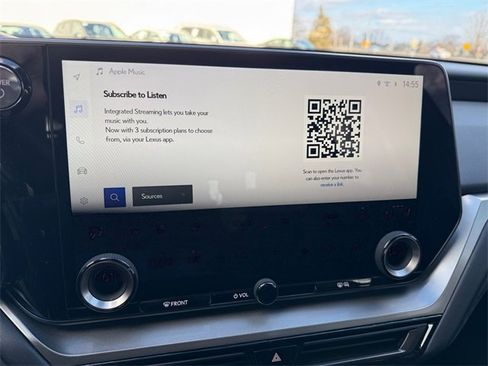 Used 2026 Lexus TX 500h AWD w/ Technology Package image 37