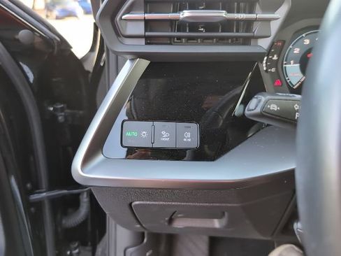 Used 2023 Audi A3 2.0T Premium image 29