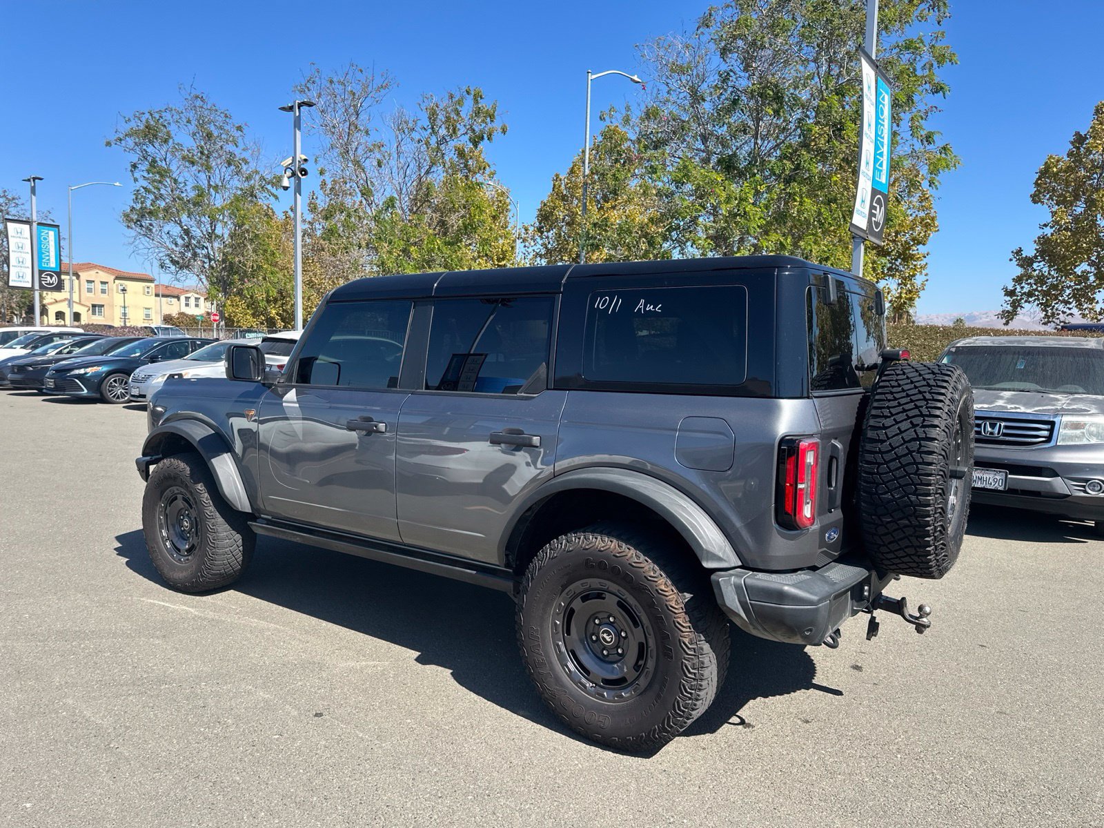 Used 2024 Ford Bronco Badlands AWD/4WD image 4