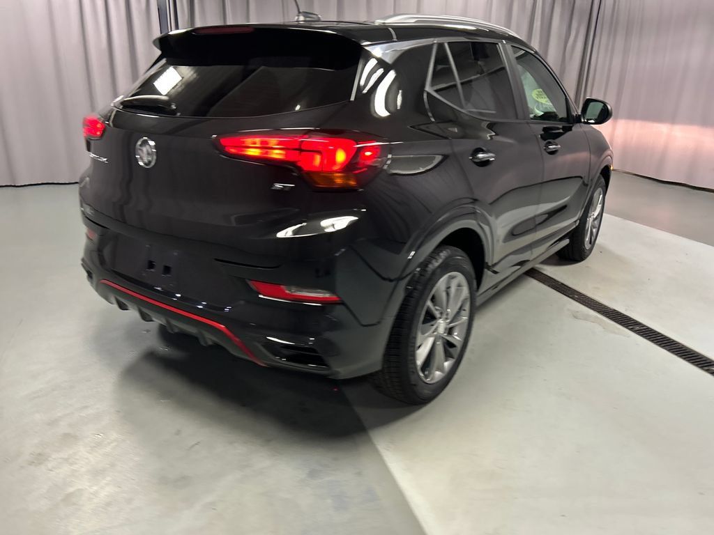 Used 2022 Buick Encore GX Select w/ Sport Touring Package FWD image 7