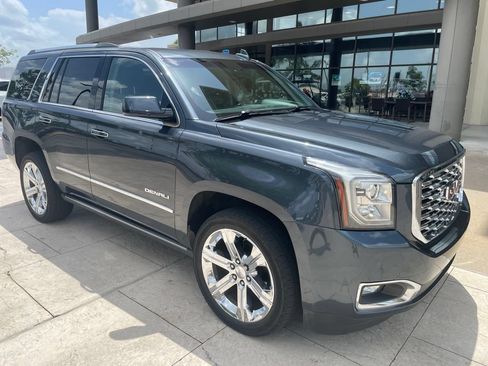 Used 2019 GMC Yukon Denali w/ Denali Ultimate Package AWD/4WD image 2