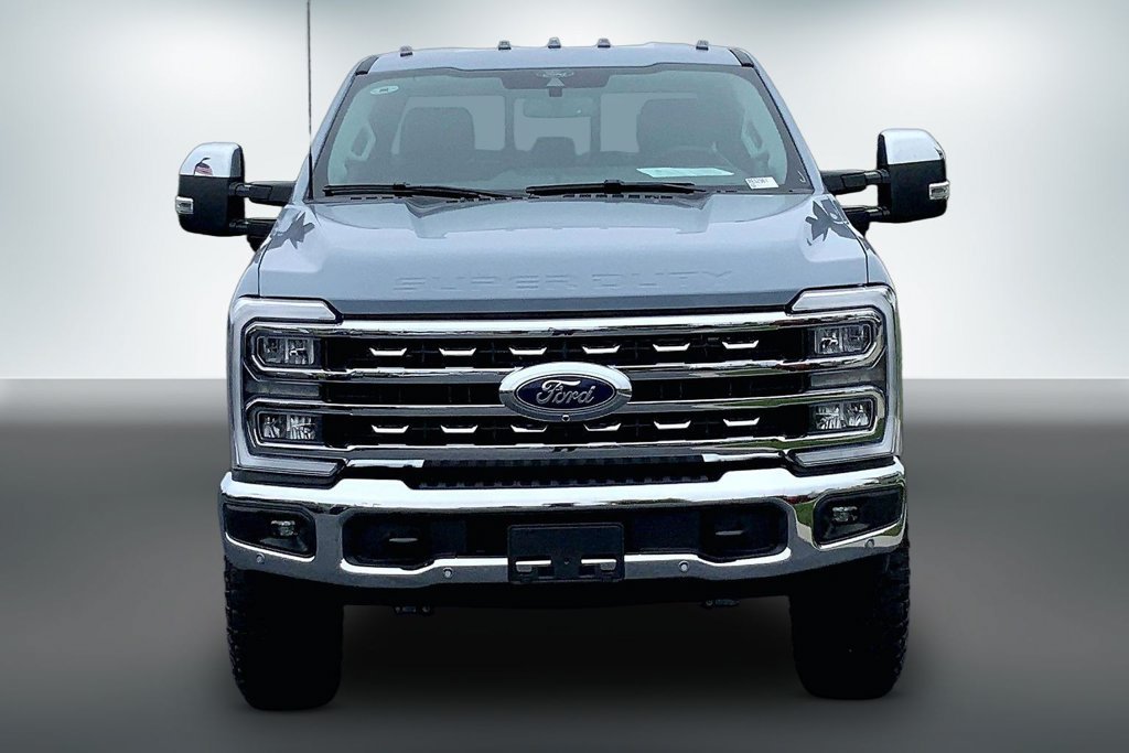 Used 2026 Ford F350 Lariat w/ Tremor Off-Road Package AWD/4WD image 7