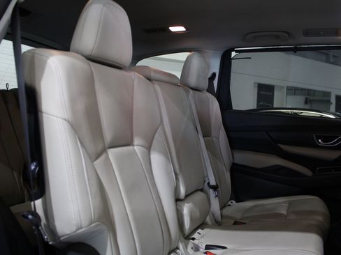 Used 2020 Subaru Ascent Limited w/ Popular Package #3 image 18