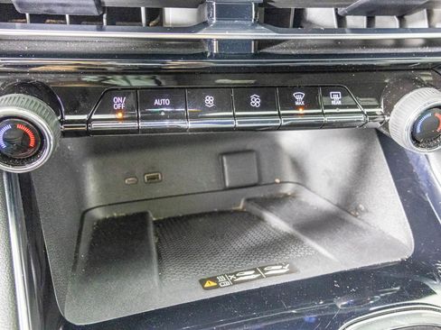 Used 2024 Chevrolet Traverse Z71 w/ LPO, Floor Liner Package image 26