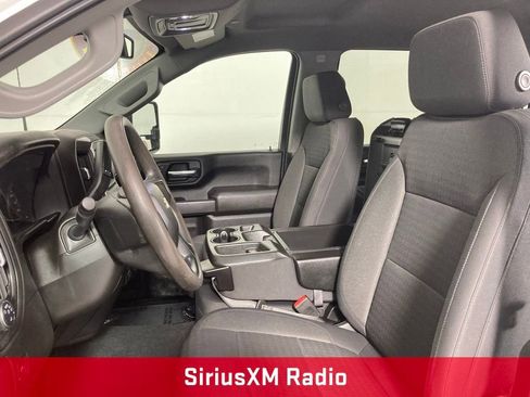 Used 2022 Chevrolet Silverado 2500 Custom w/ Custom Value Package image 11