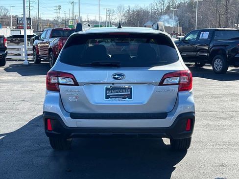 Used 2019 Subaru Outback 2.5i Premium image 28