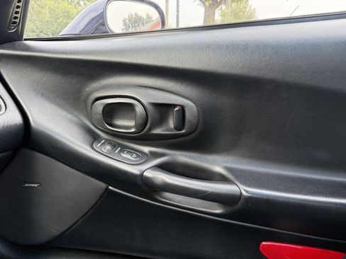 Used 1999 Chevrolet Corvette 2LT w/ Performance Handling Pkg image 36