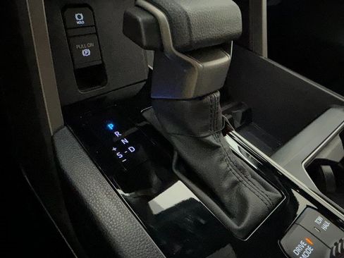 New 2026 Toyota Tundra SR5 w/ SR5 Convenience Package image 21