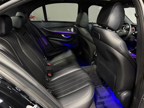 Used 2018 Mercedes-Benz E 300 image 19