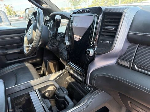 Used 2020 RAM 2500 Limited AWD/4WD image 35