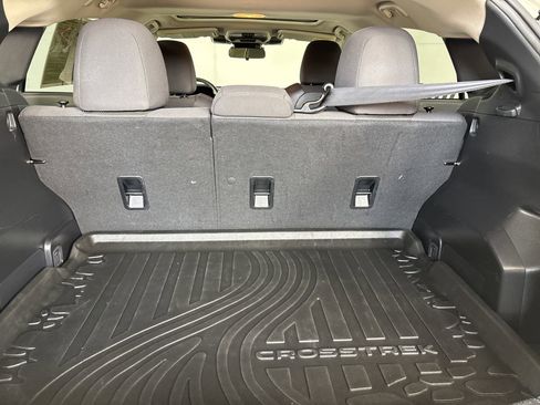 Used 2024 Subaru Crosstrek 2.0i Premium image 23