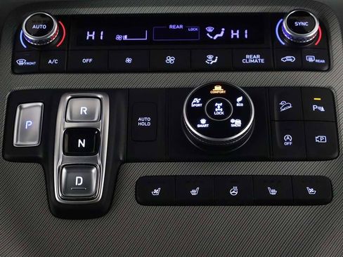 Used 2024 Hyundai Palisade SEL w/ Premium Package image 52