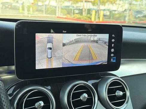 Used 2022 Mercedes-Benz GLC 300 image 16