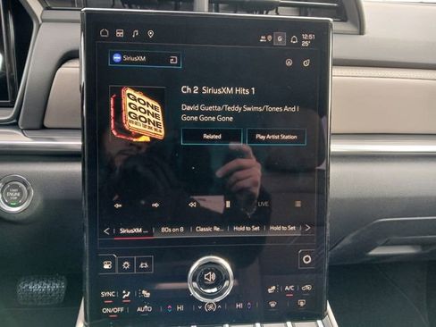 New 2026 GMC Terrain Elevation w/ Elevation Premium Package image 30