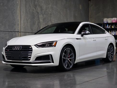 Used 2018 Audi S5 Premium Plus w/ Navigation Package image 5