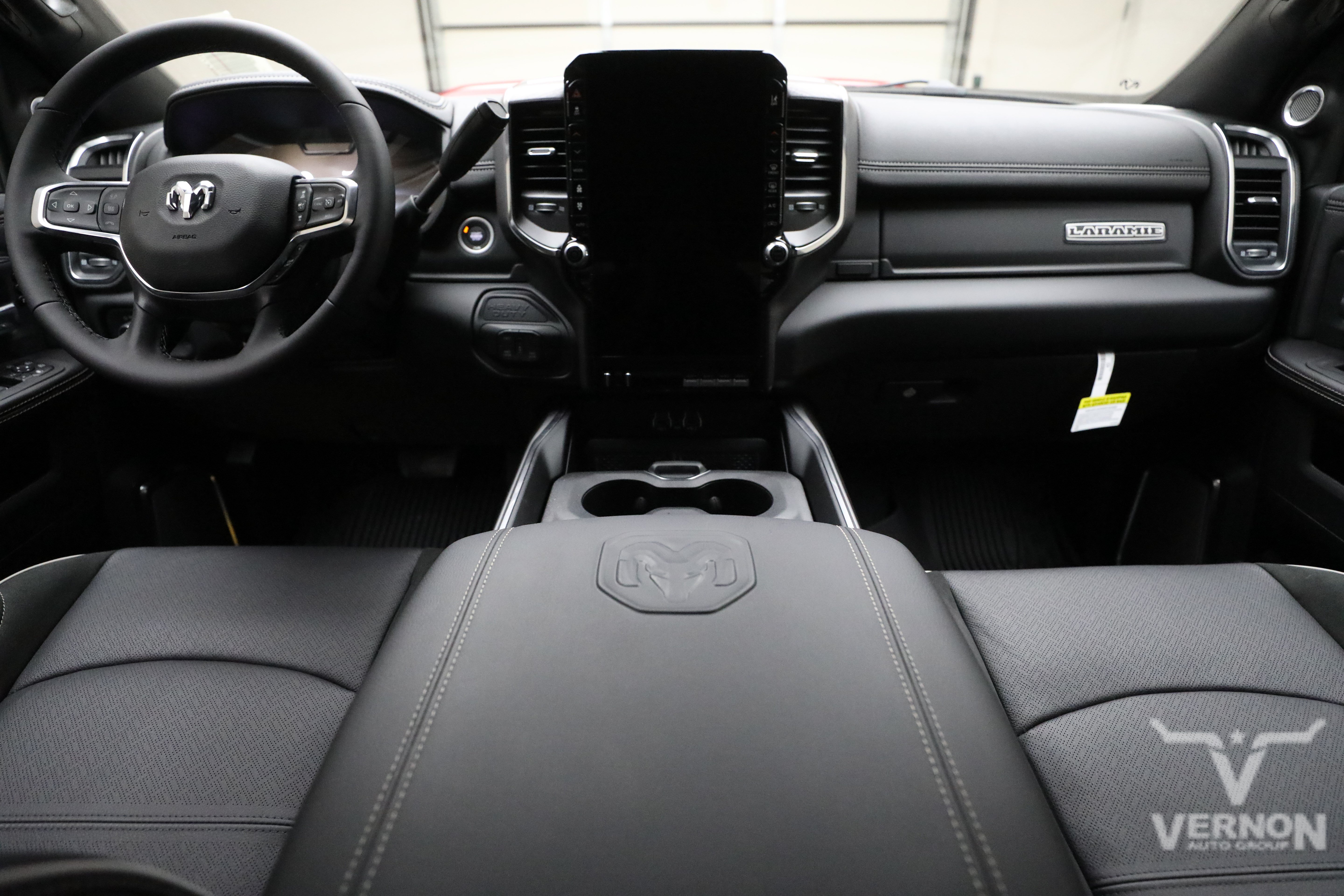 New 2026 RAM 3500 Laramie AWD/4WD image 13