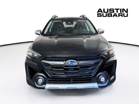 Used 2024 Subaru Outback Touring AWD/4WD image 3