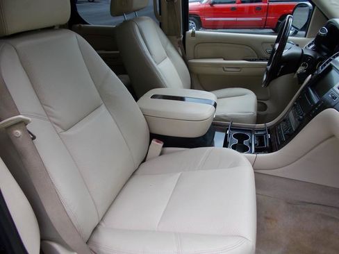 Used 2008 Cadillac Escalade 2WD image 20