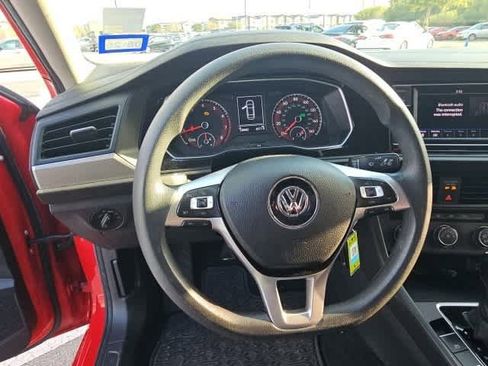 Used 2019 Volkswagen Jetta S image 11