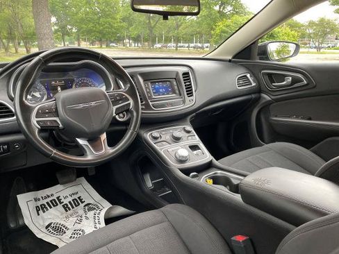 Used 2017 Chrysler 200 LX w/ Dark Appearance Package FWD image 3