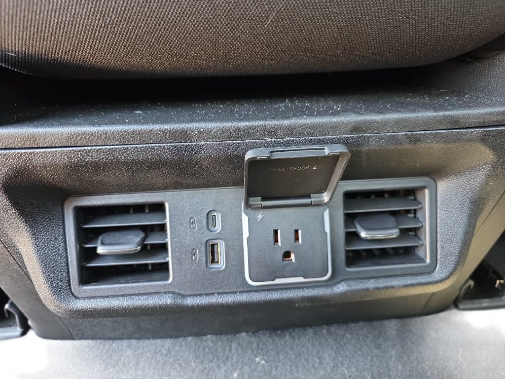 Used 2025 Chevrolet Silverado 1500 RST RWD image 36