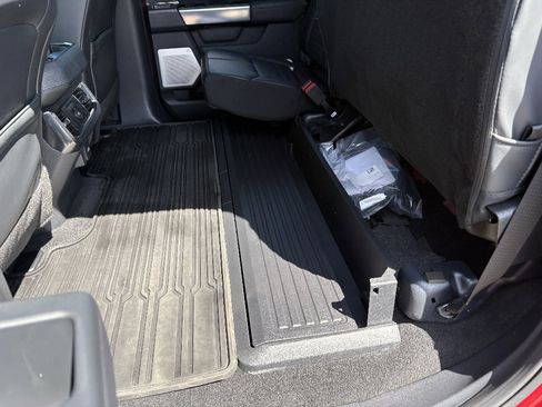 Certified 2025 Ford F350 Platinum w/ Tremor Off-Road Package AWD/4WD image 40