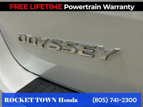 New 2026 Honda Odyssey Touring image 6