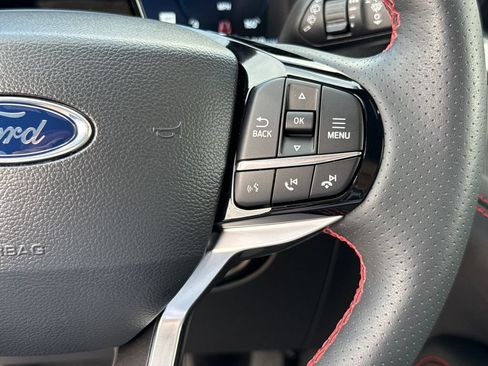 Certified 2025 Ford Explorer ST-Line w/ Premium Package RWD image 17