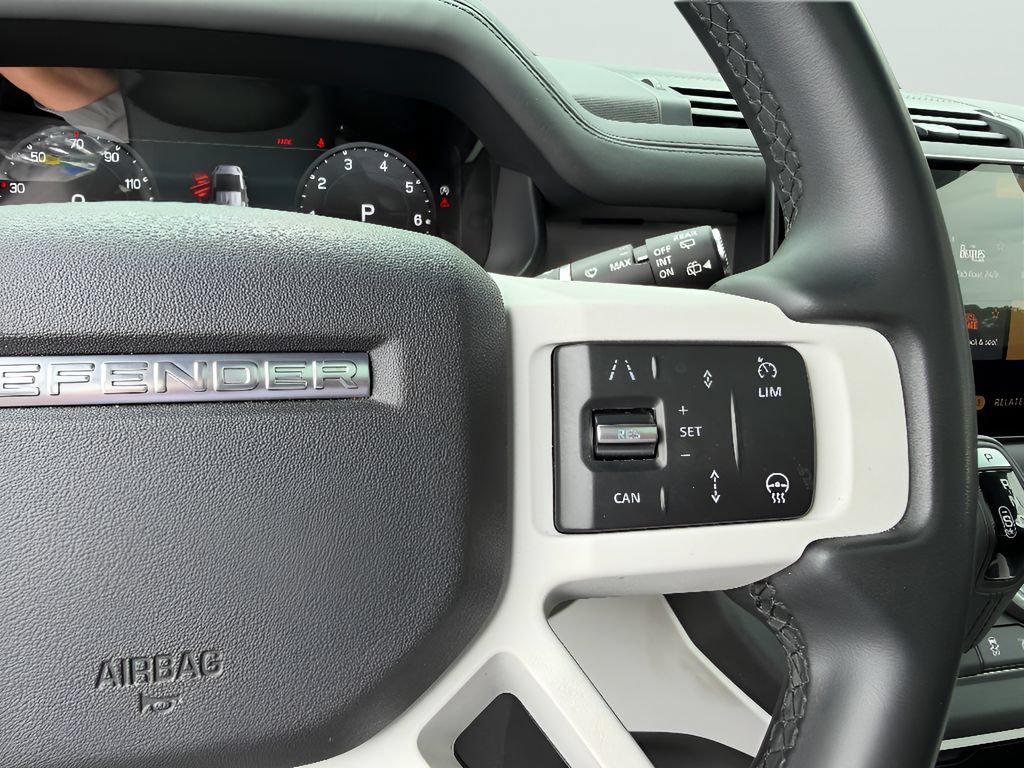 Used 2025 Land Rover Defender 110 S AWD/4WD image 23