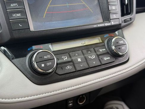 Used 2017 Toyota RAV4 XLE image 19