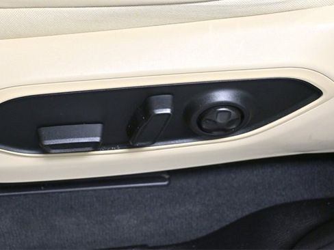 Used 2023 Jeep Grand Cherokee 4xe image 12