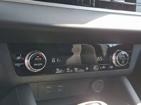 New 2026 Mitsubishi Outlander ES AWD/4WD image 8