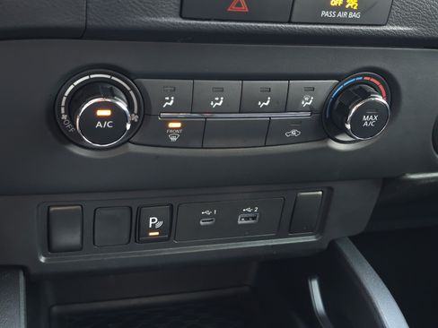 Certified 2022 Nissan Frontier S w/ Technology Package RWD image 23