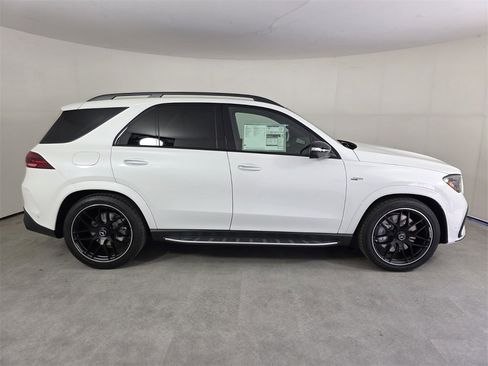 New 2026 Mercedes-Benz GLE 53 AMG 4MATIC image 3