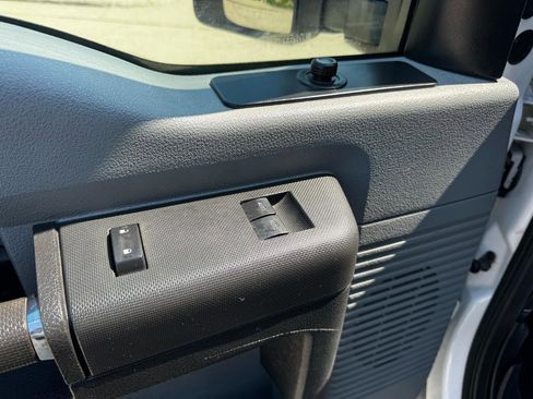 Used 2013 Ford F250 XL w/ PWR Equipment Group image 12