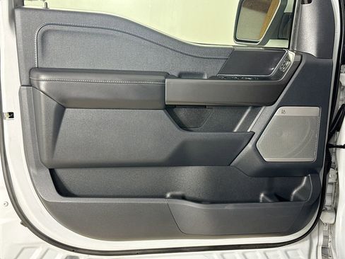 Used 2025 Ford F150 Lariat image 11