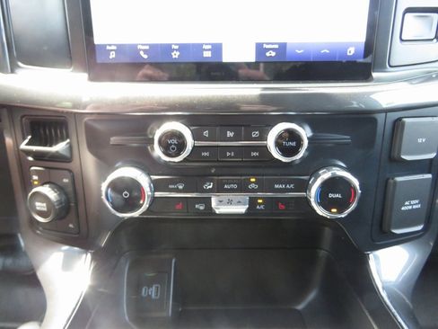 Used 2022 Ford F150 XLT w/ Equipment Group 302A High image 25