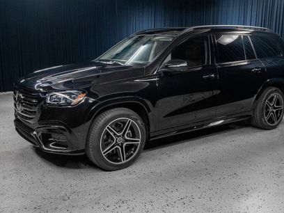 New 2025 Mercedes-Benz GLS 450 4MATIC