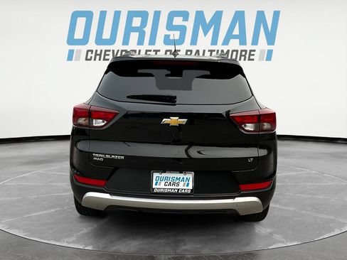 Used 2023 Chevrolet TrailBlazer LT AWD/4WD image 5