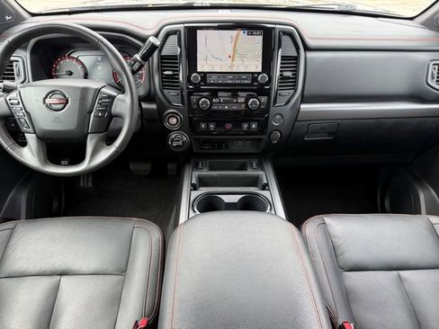 Used 2021 Nissan Titan PRO-4X w/ Pro-4x Convenience Package AWD/4WD image 24
