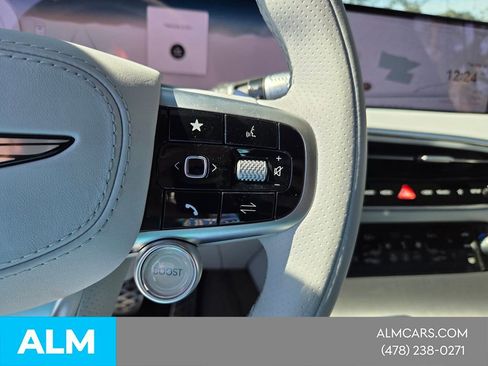 Used 2026 Genesis Electrified GV70 Advanced image 25