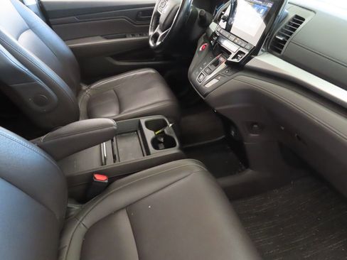 Used 2021 Honda Odyssey EX-L image 25