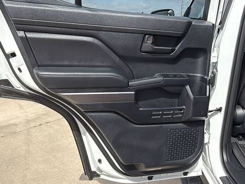 Used 2025 Toyota 4Runner SR5 image 16