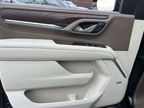 Certified 2022 GMC Yukon Denali image 19