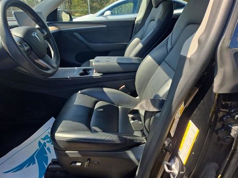 Used 2023 Tesla Model Y Long Range image 7
