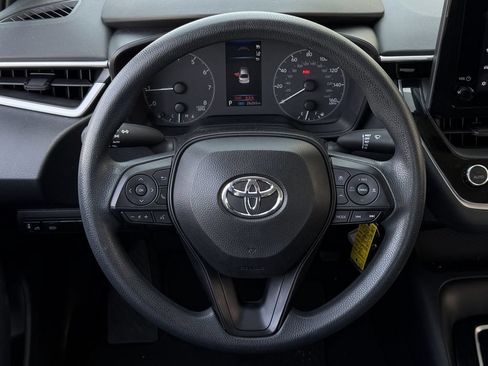 Used 2024 Toyota Corolla LE FWD image 13