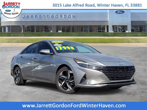 Used 2022 Hyundai Elantra SEL w/ Convenience + Premium Package image 1