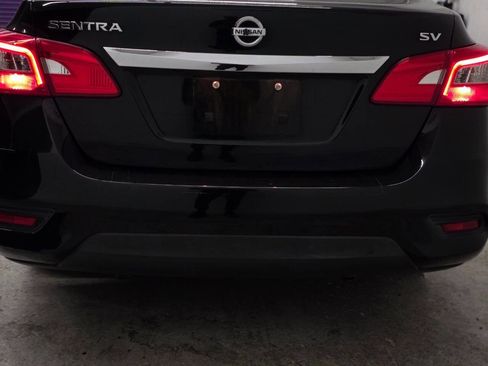 Used 2016 Nissan Sentra SV w/ Driver's Assist Package image 9