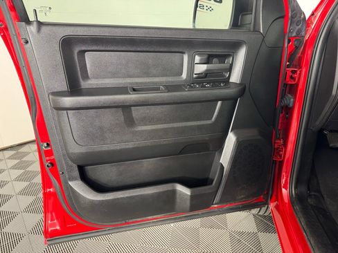 Used 2023 RAM 1500 Tradesman w/ Chrome Appearance Group AWD/4WD image 9